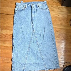 Levi's Women's Light Blue Denim Skirt
